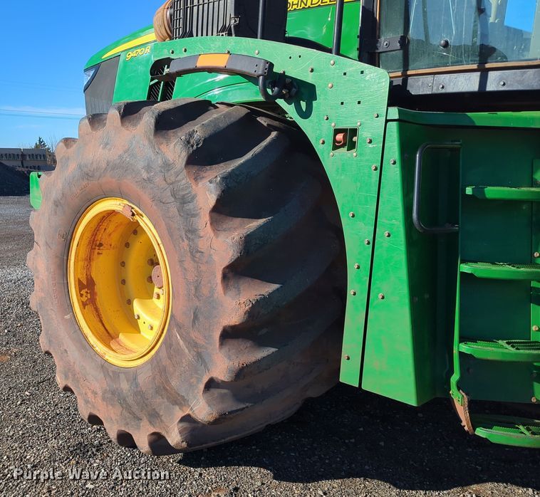 image for item DN3760 2015 John Deere 9470R Scraper Special  4WD tractor
