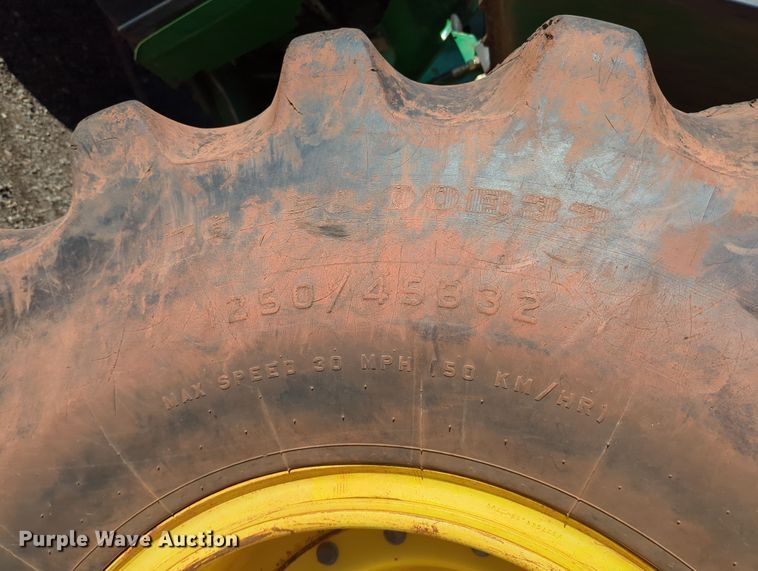 image for item DN3760 2015 John Deere 9470R Scraper Special  4WD tractor