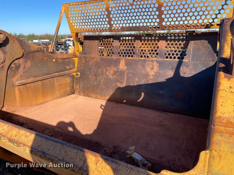 image for item DN3761 2005 John Deere 1810E scraper