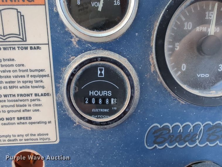 image for item DN3765 2013 Broce KR350 broom