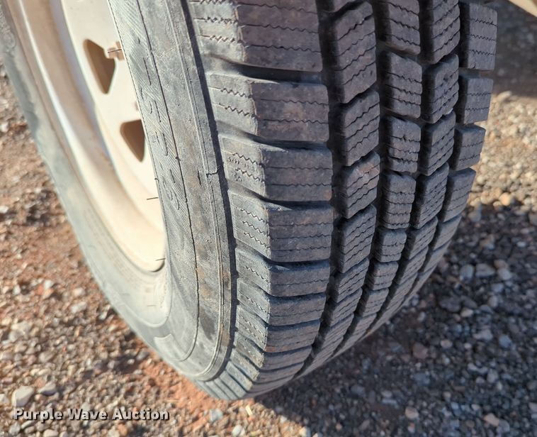 image for item DN3766 2013 Broce KR350 broom