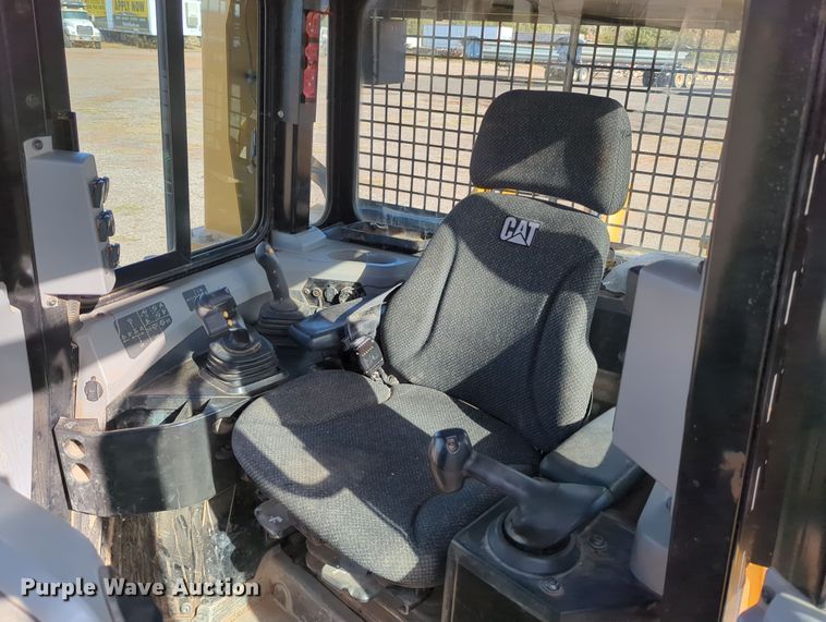 image for item DN3767 2018 Caterpillar  D6T XW dozer