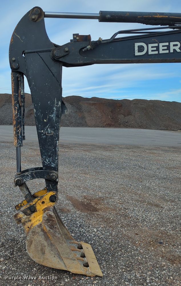 image for item DN3775 2016 John Deere 50G mini excavator