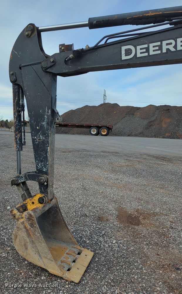 image for item DN3775 2016 John Deere 50G mini excavator