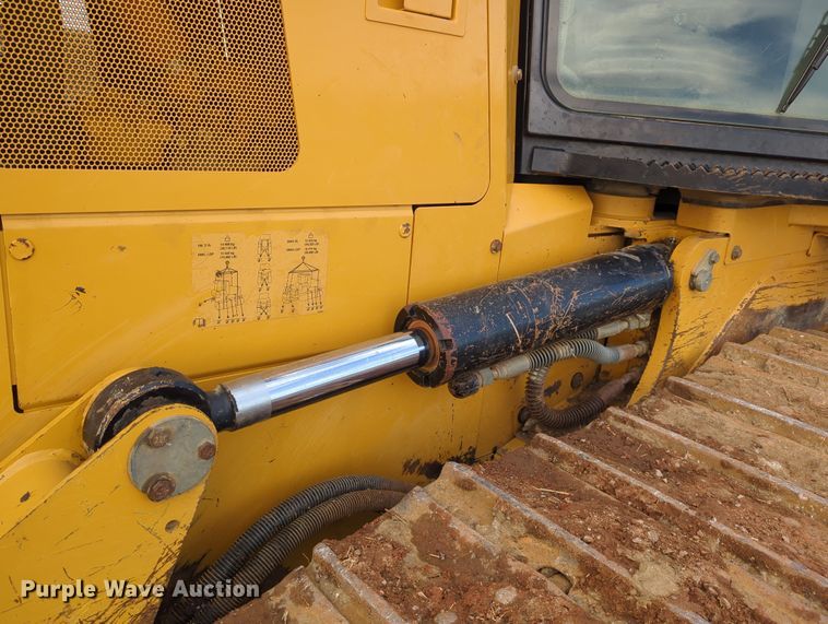 image for item DN3777 2014 Caterpillar D6K2 XL  dozer