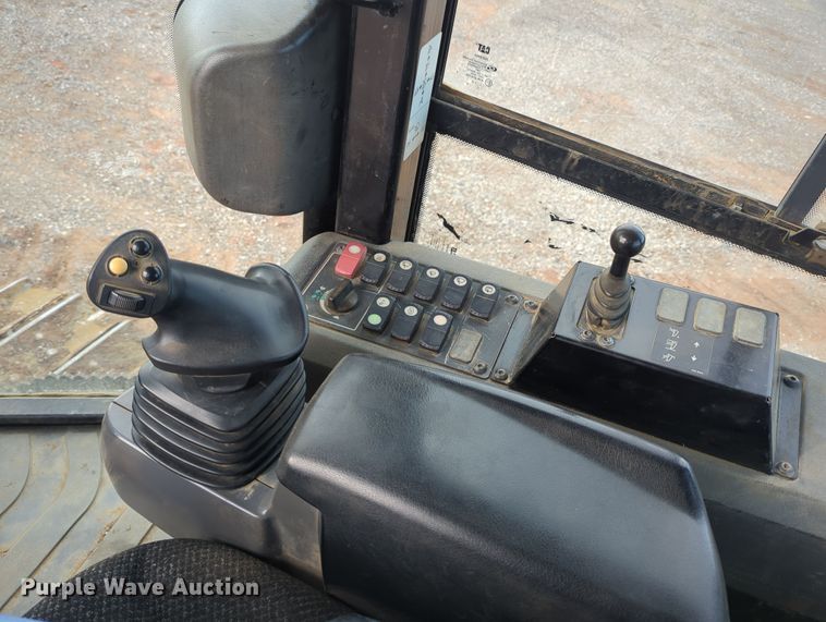 image for item DN3777 2014 Caterpillar D6K2 XL  dozer