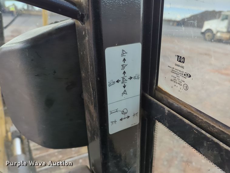 image for item DN3777 2014 Caterpillar D6K2 XL  dozer