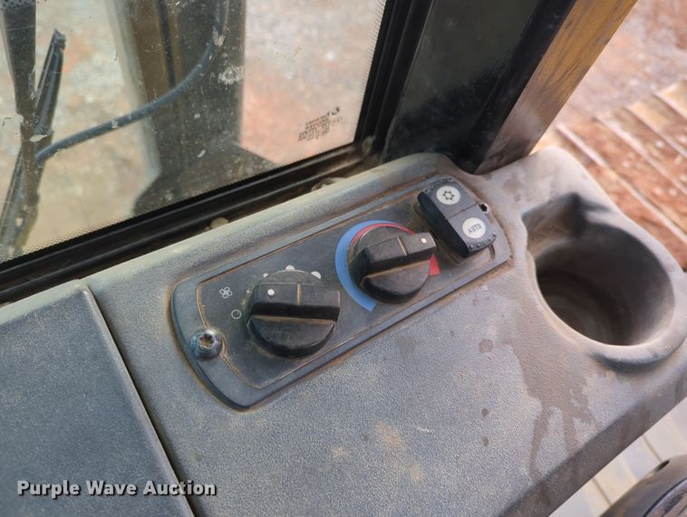 image for item DN3777 2014 Caterpillar D6K2 XL  dozer