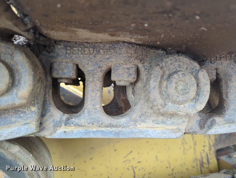 image for item DN3777 2014 Caterpillar D6K2 XL  dozer