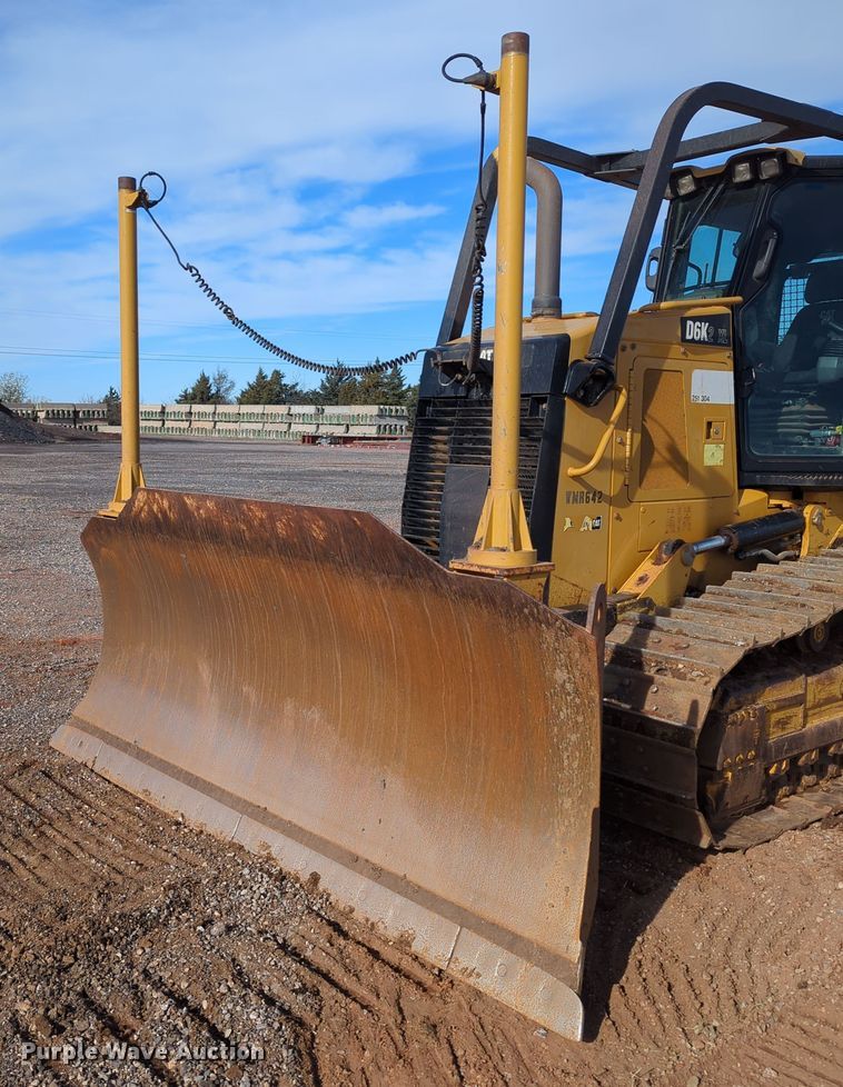 image for item DN3778 2014 Caterpillar D6K2 XL  dozer