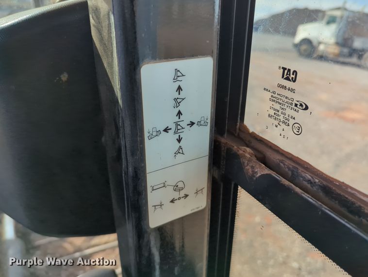 image for item DN3778 2014 Caterpillar D6K2 XL  dozer