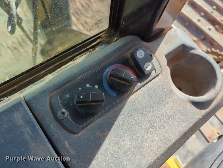 image for item DN3778 2014 Caterpillar D6K2 XL  dozer