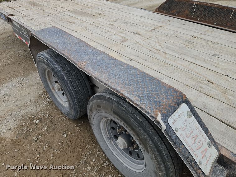 image for item DN7118 2015 Load Trail  equipment trailer
