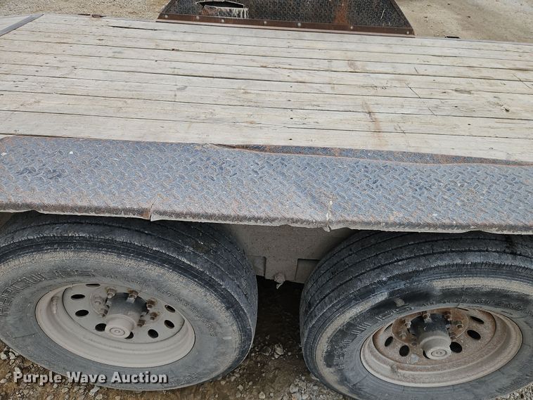 image for item DN7118 2015 Load Trail  equipment trailer