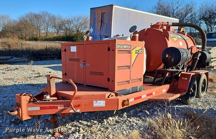 image for item DN7120 2014 Ditch Witch FX30  vacuum excavator