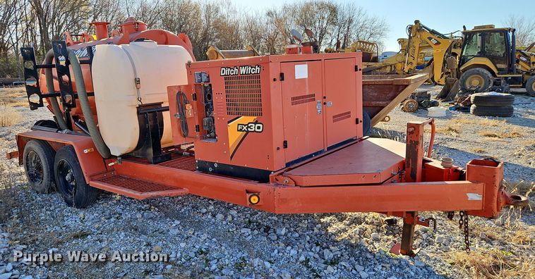 image for item DN7120 2014 Ditch Witch FX30  vacuum excavator