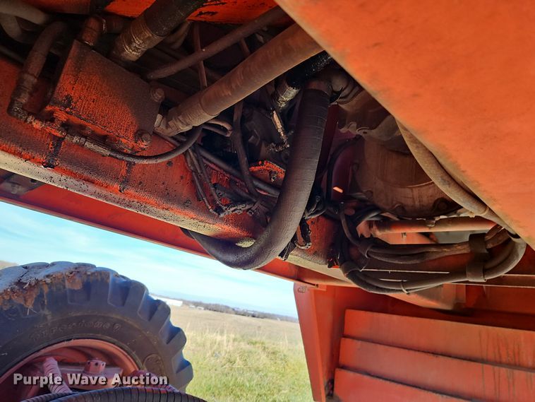 image for item DN7151 2001 Snorkelift TB-66JCU  boom lift