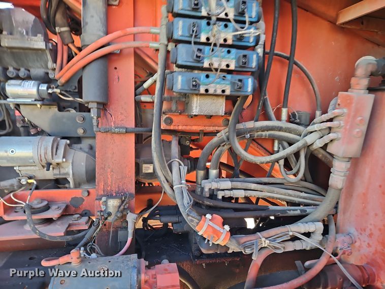 image for item DN7151 2001 Snorkelift TB-66JCU  boom lift