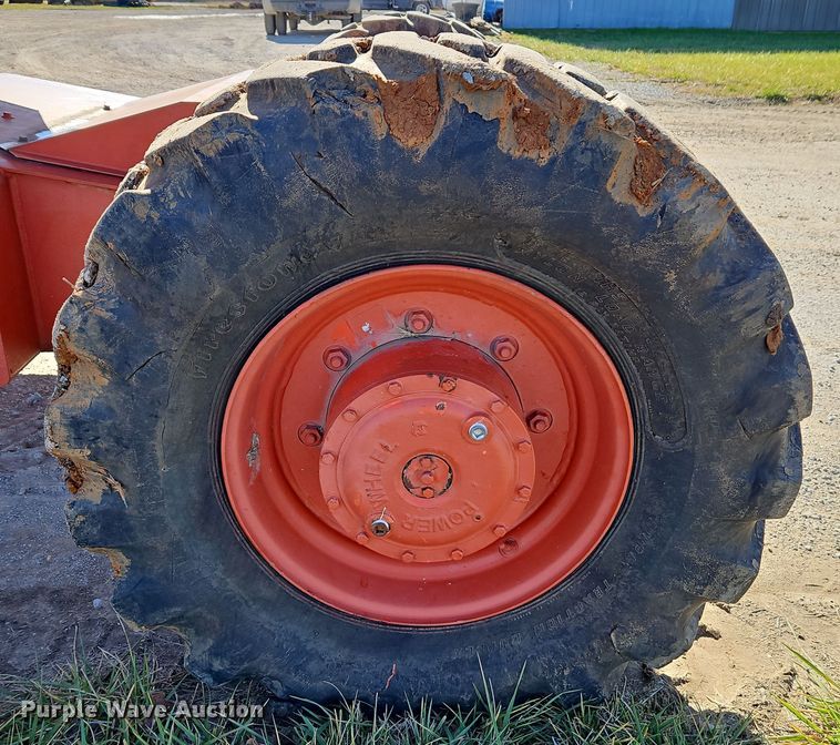 image for item DN7151 2001 Snorkelift TB-66JCU  boom lift