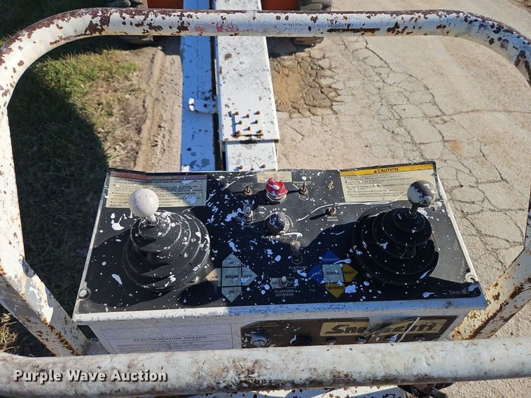 image for item DN7152 Snorkelift TB-A60RDZ  boom lift