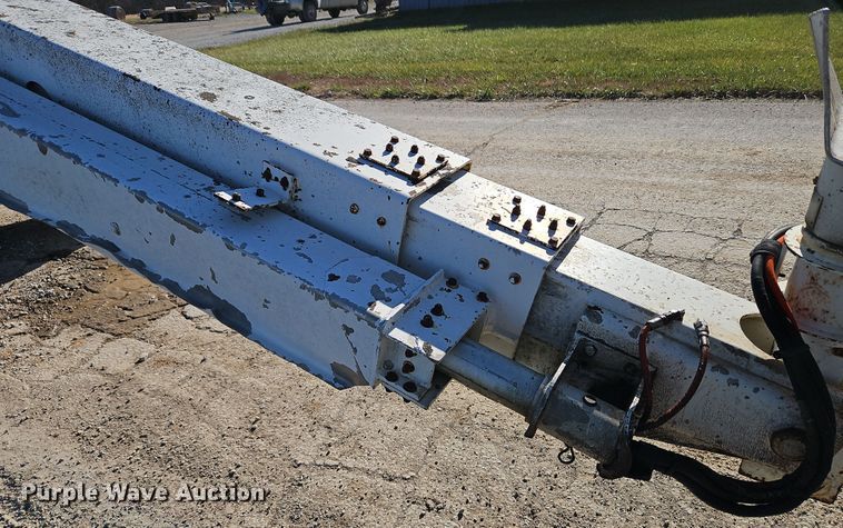 image for item DN7152 Snorkelift TB-A60RDZ  boom lift