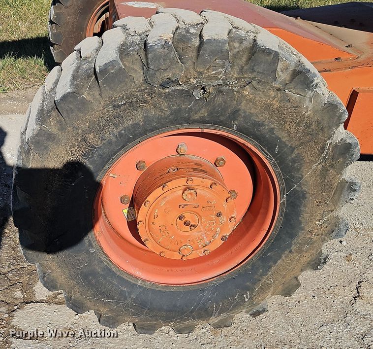 image for item DN7152 Snorkelift TB-A60RDZ  boom lift