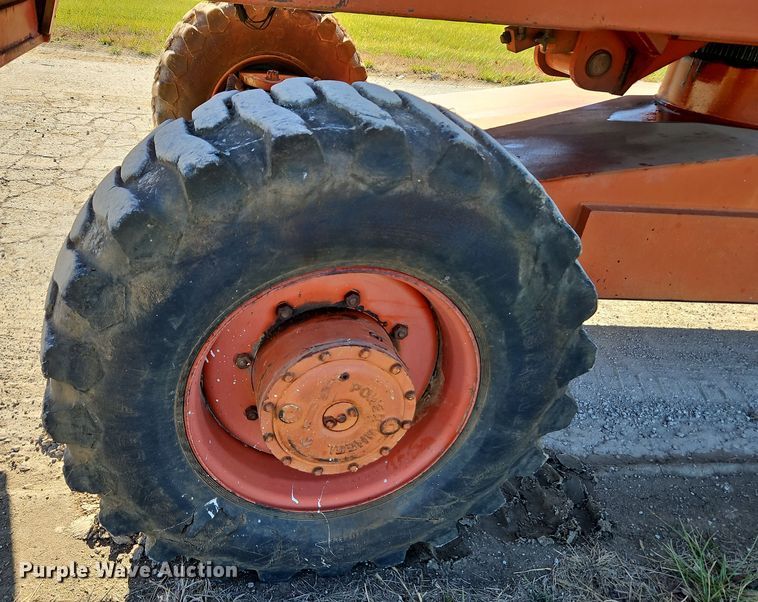 image for item DN7152 Snorkelift TB-A60RDZ  boom lift