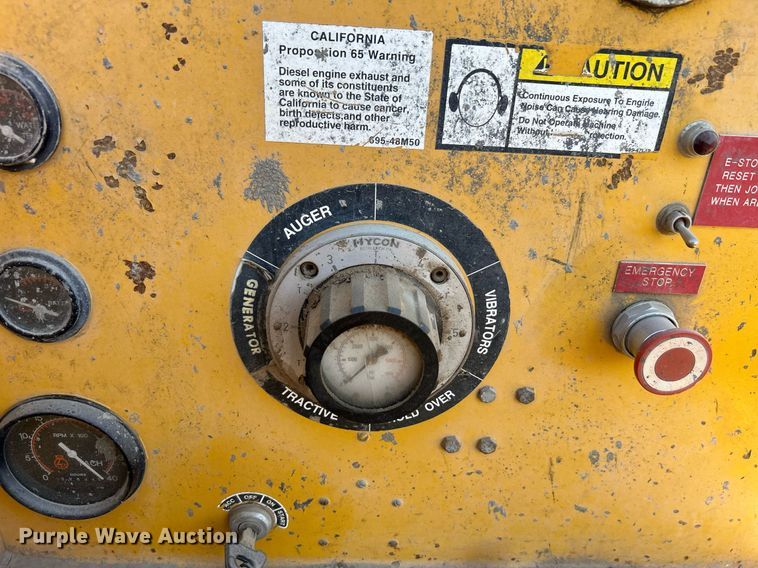 image for item DN8162 Gomaco Commander III GT6300  slip form paver