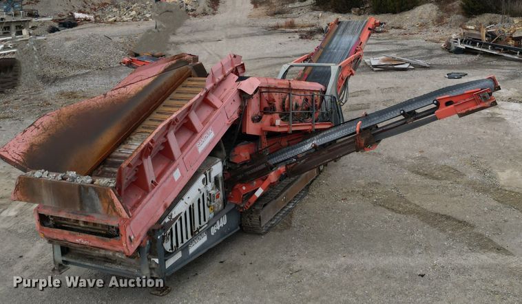 image for item DO2204 2012 Sandvik QE440  screening plant