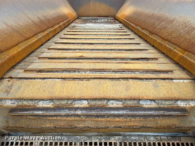 image for item DO2204 2012 Sandvik QE440  screening plant