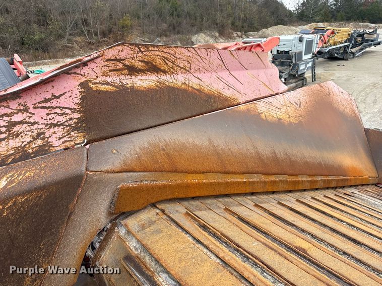 image for item DO2204 2012 Sandvik QE440  screening plant