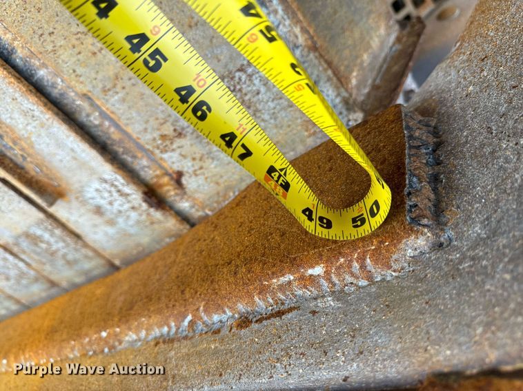 image for item DO2204 2012 Sandvik QE440  screening plant