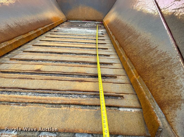 image for item DO2204 2012 Sandvik QE440  screening plant