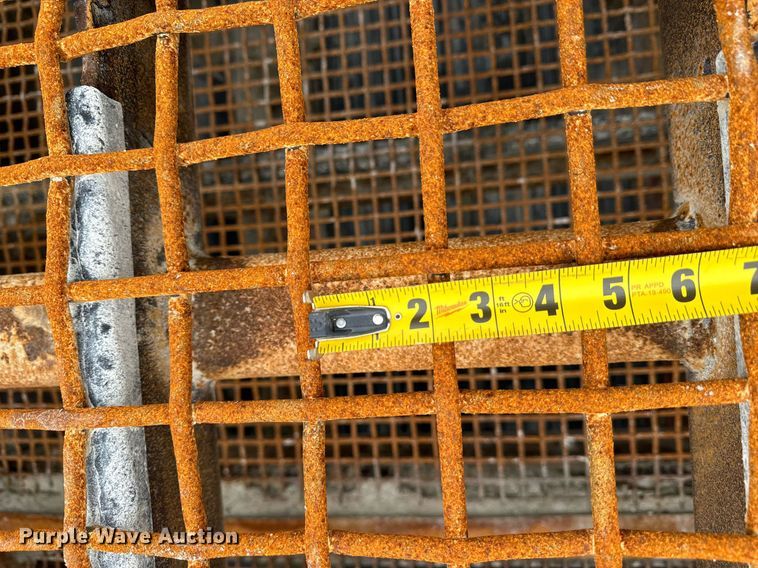 image for item DO2204 2012 Sandvik QE440  screening plant