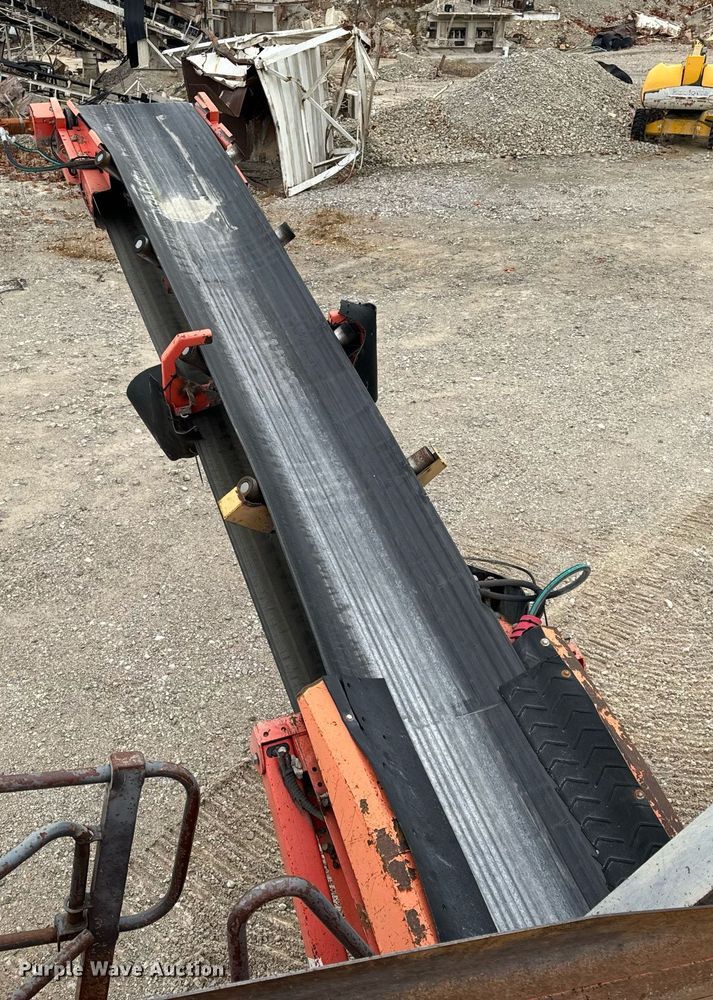 image for item DO2204 2012 Sandvik QE440  screening plant