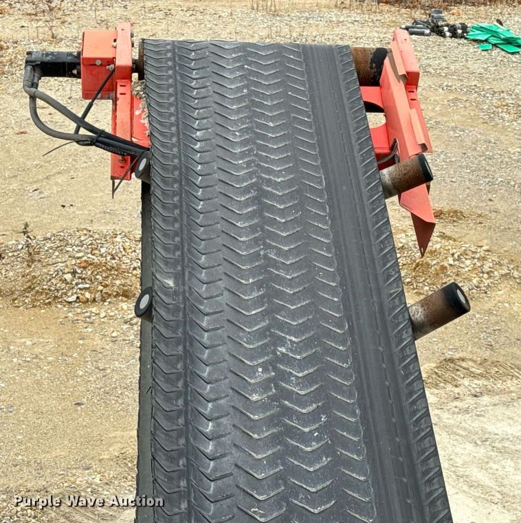 image for item DO2204 2012 Sandvik QE440  screening plant