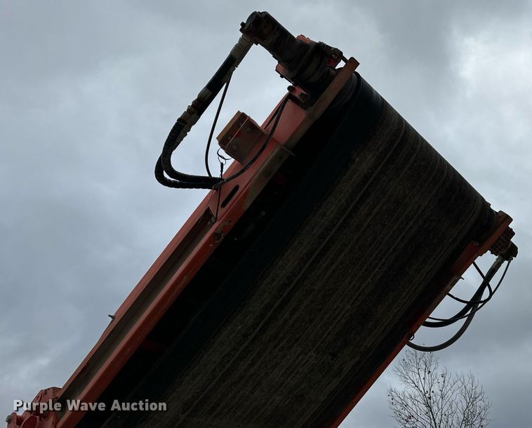 image for item DO2204 2012 Sandvik QE440  screening plant