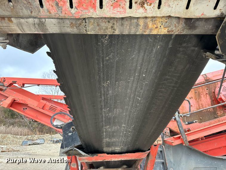 image for item DO2204 2012 Sandvik QE440  screening plant