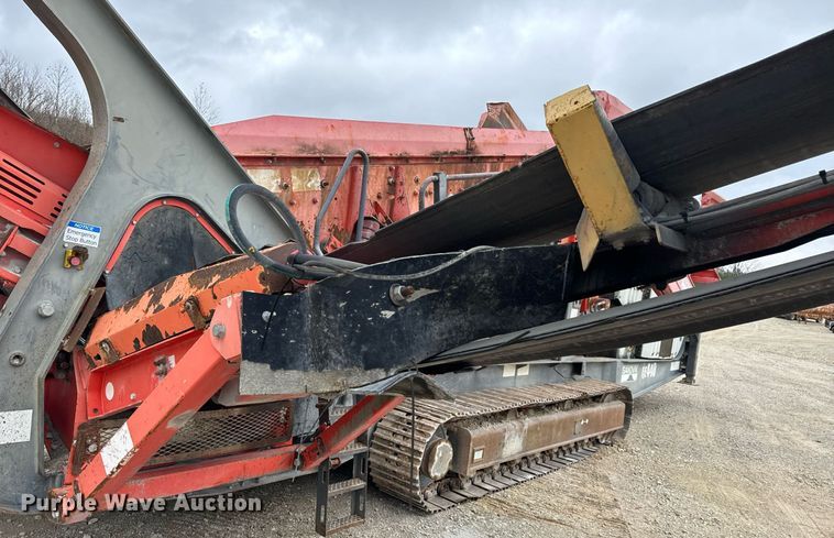 image for item DO2204 2012 Sandvik QE440  screening plant