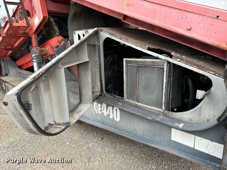 image for item DO2204 2012 Sandvik QE440  screening plant