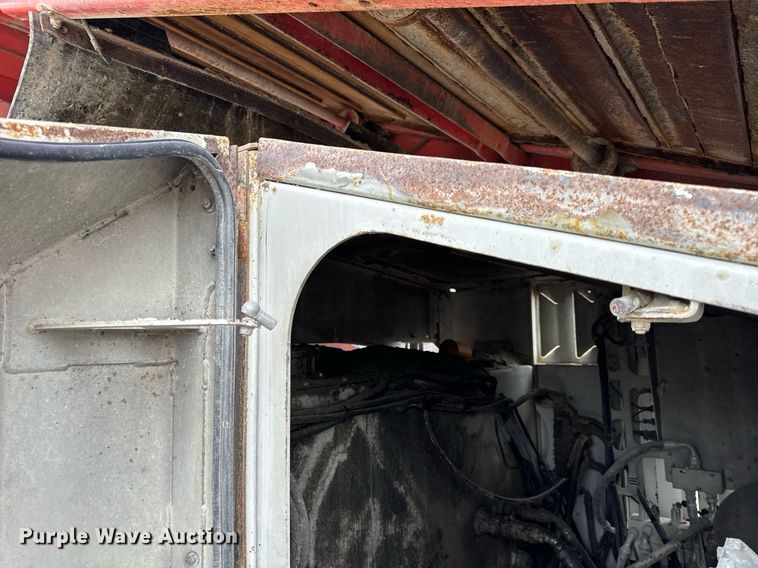 image for item DO2204 2012 Sandvik QE440  screening plant