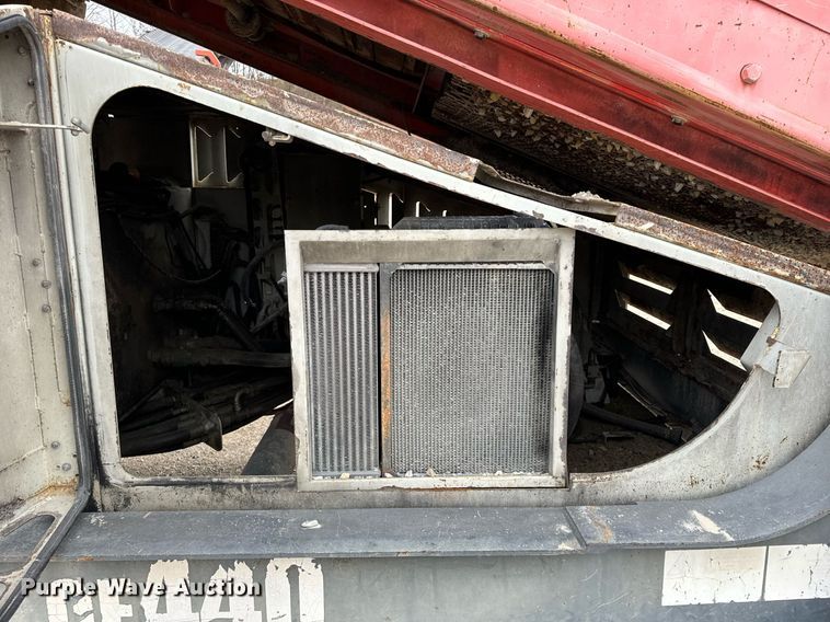 image for item DO2204 2012 Sandvik QE440  screening plant