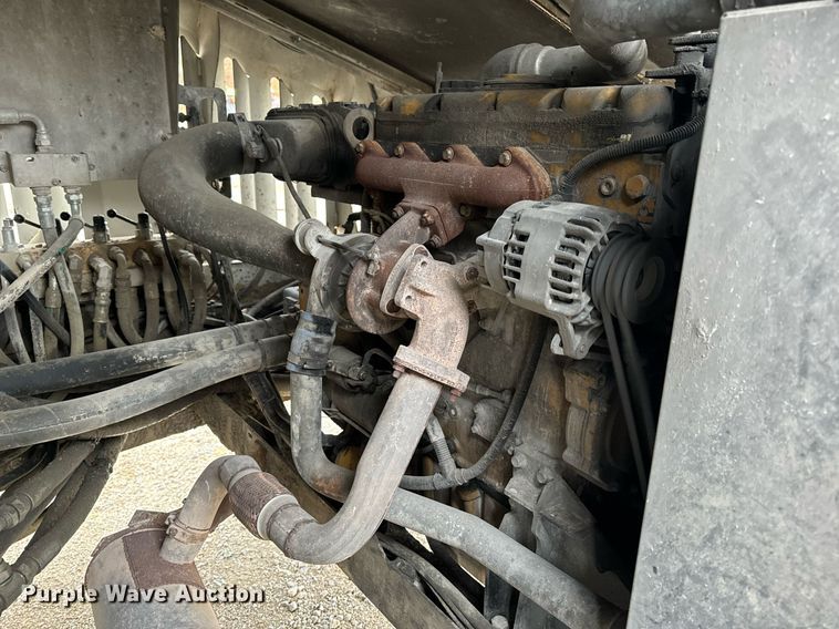 image for item DO2204 2012 Sandvik QE440  screening plant