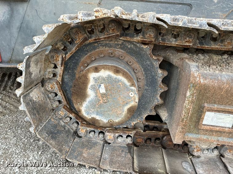 image for item DO2204 2012 Sandvik QE440  screening plant