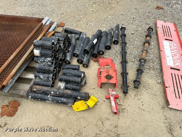 image for item DO2204 2012 Sandvik QE440  screening plant