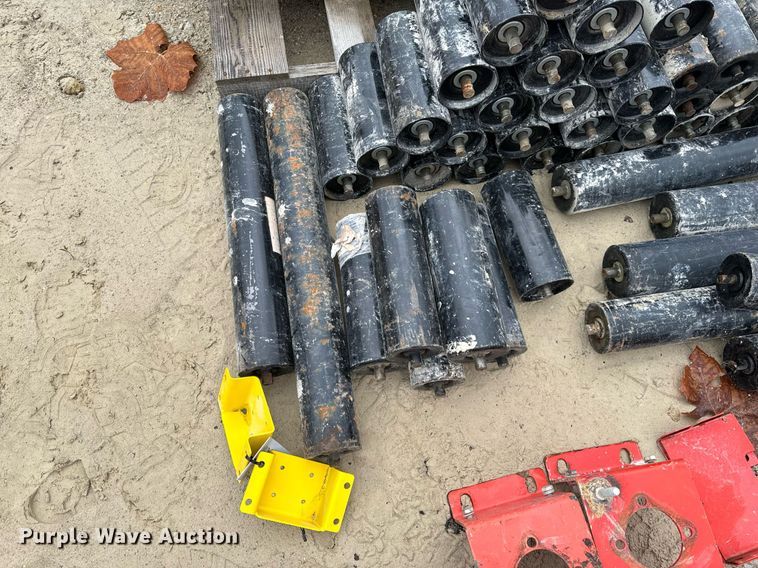 image for item DO2204 2012 Sandvik QE440  screening plant