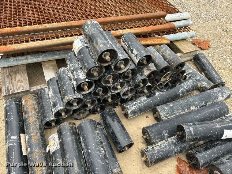 image for item DO2204 2012 Sandvik QE440  screening plant