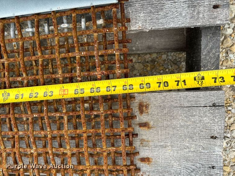 image for item DO2204 2012 Sandvik QE440  screening plant