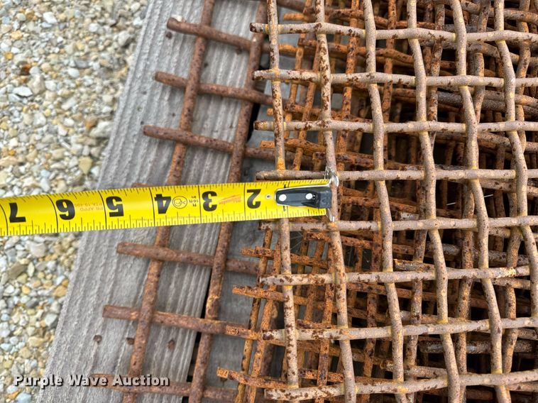 image for item DO2204 2012 Sandvik QE440  screening plant