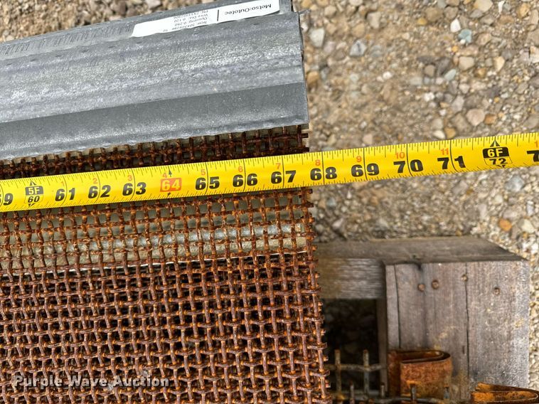 image for item DO2204 2012 Sandvik QE440  screening plant